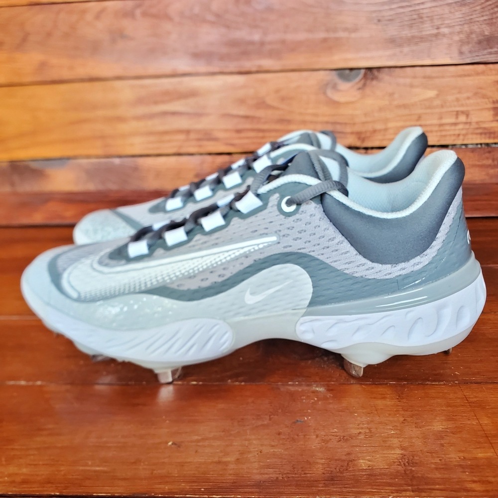 Nike Alpha Huarache Elite 4 Low Baseball Cleats Men 10 Grey Metal DJ6521-012